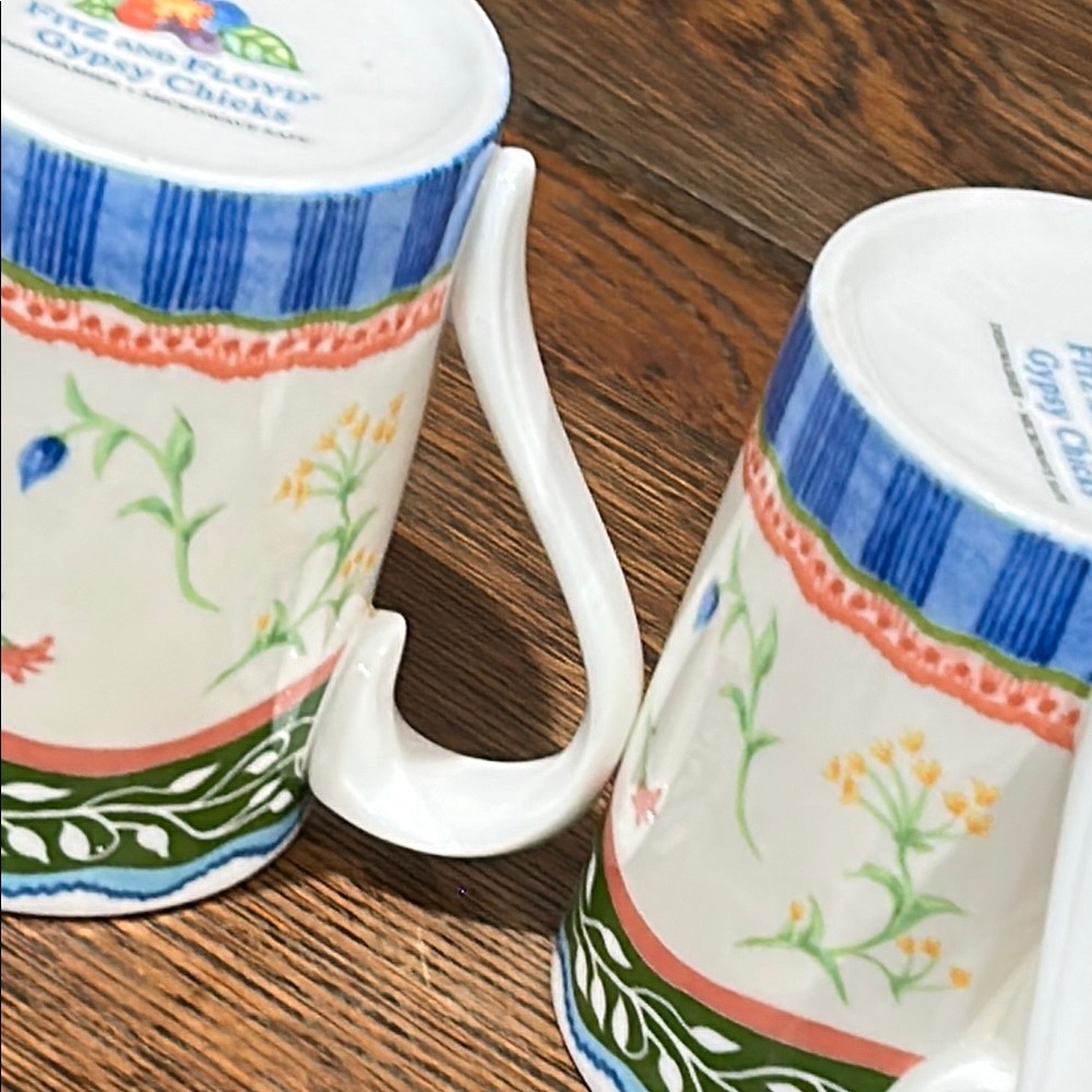 Fitz & Floyd Chicks mug 2002-2004 - Set of 2 - Picture 9 of 10
